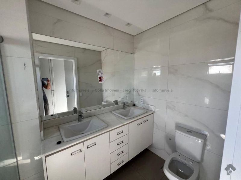 Apartamento novo com armários planejados — Jardim dos Estados, Campo Grande MS