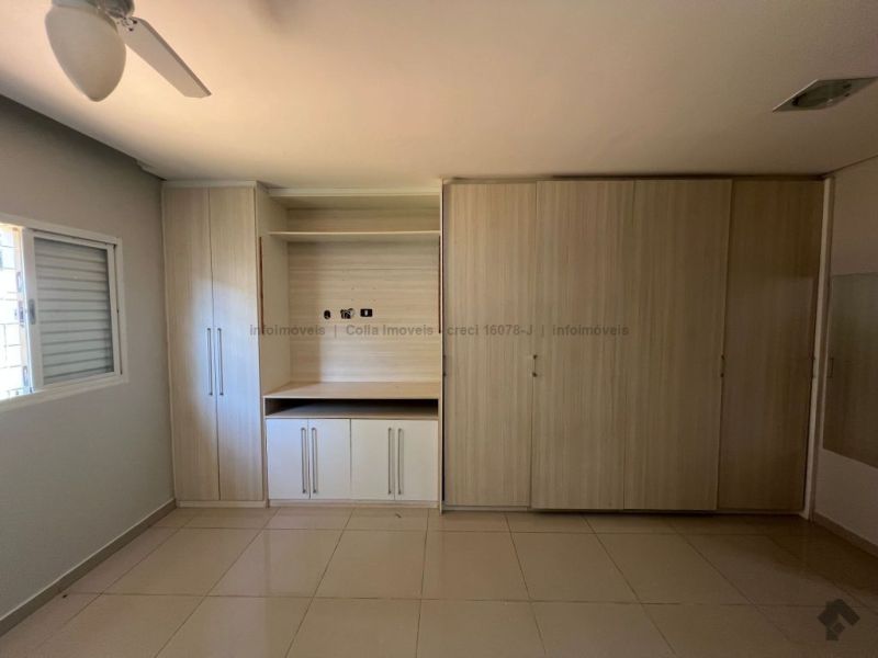 Casa ampla com marcenaria completa e piscina — Rita Vieira, Campo Grande MS