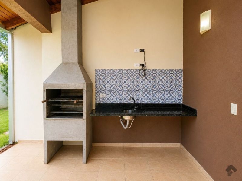 Casa ampla com marcenaria completa e piscina — Rita Vieira, Campo Grande MS