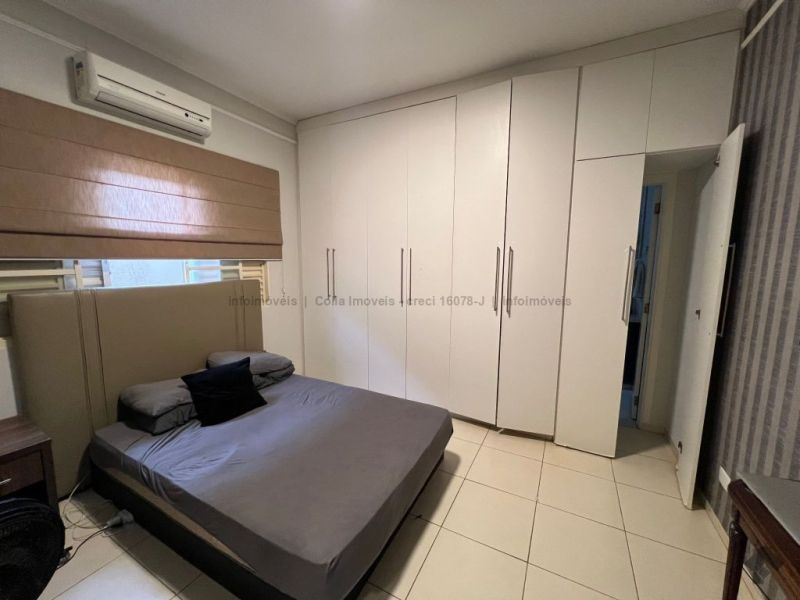 Casa térrea de esquina próximo ao shopping — Campo Grande, Campo Grande MS