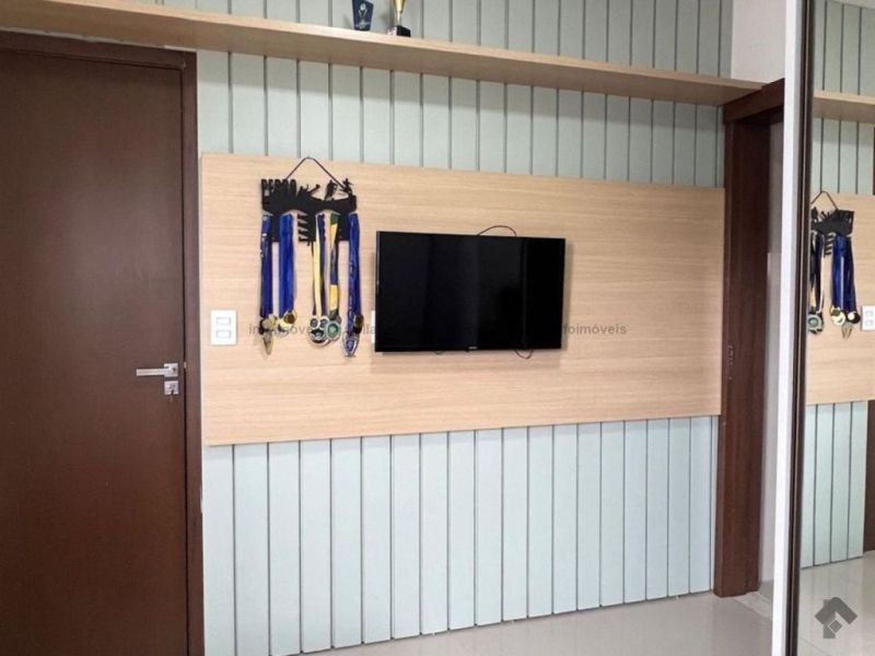 Sobrado reformado e ampliado — Grand Village, Campo Grande MS